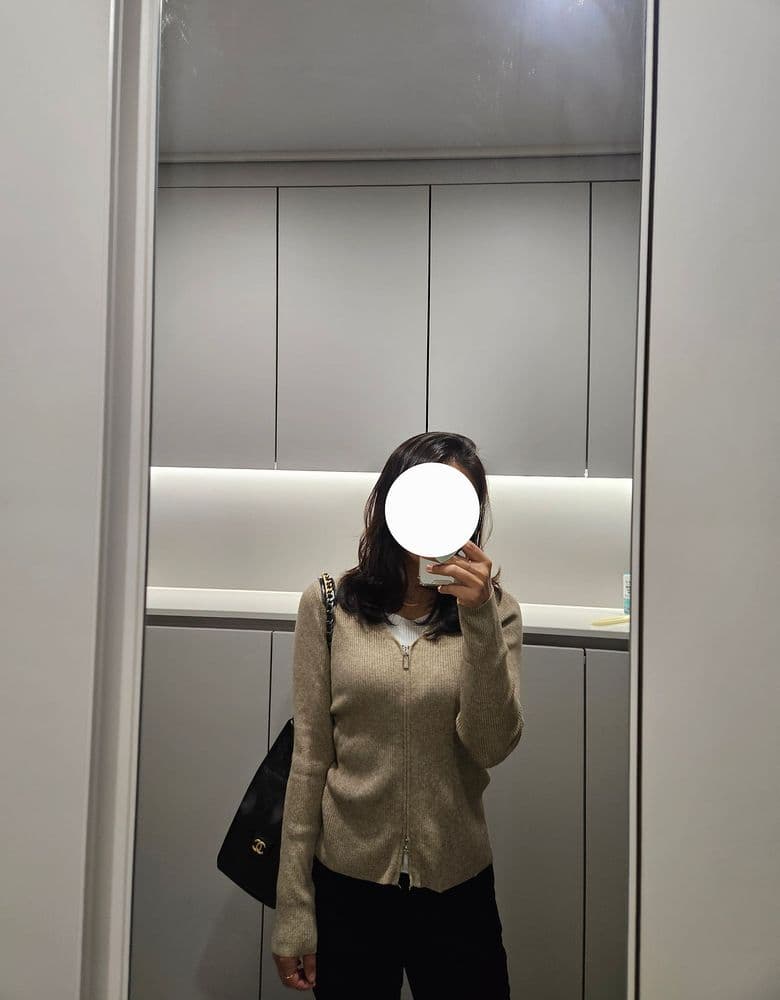 Chanel 2.5 Medium Flap Bag - Photo of it being worn.