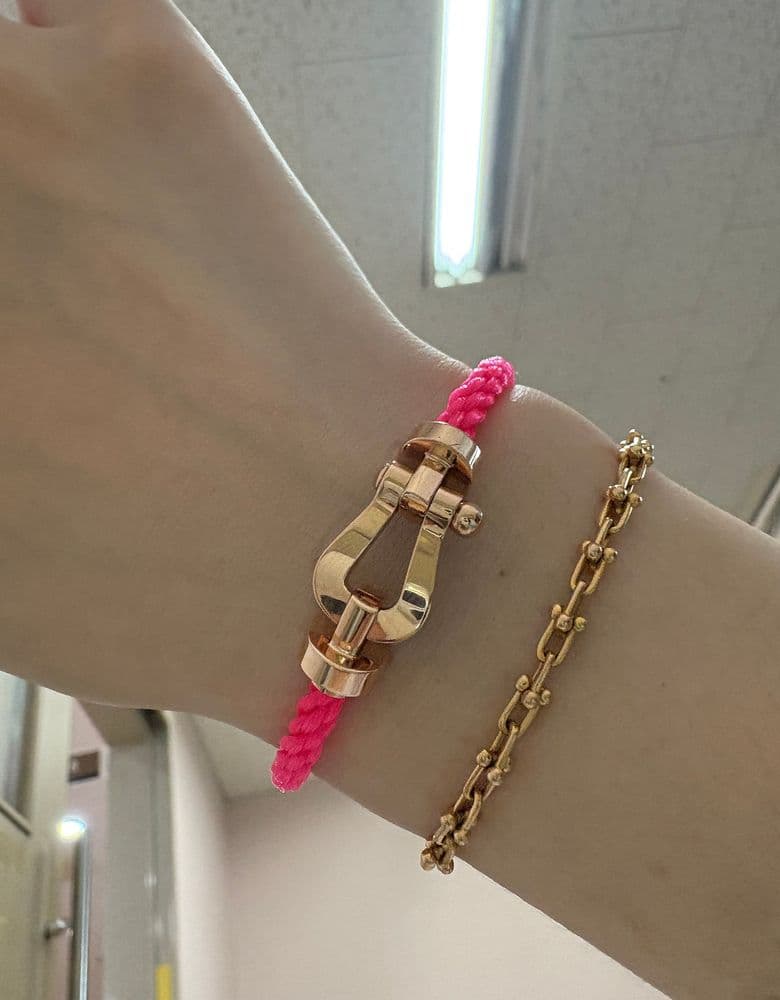 프레드 포스텐 네온 핑크 케이블