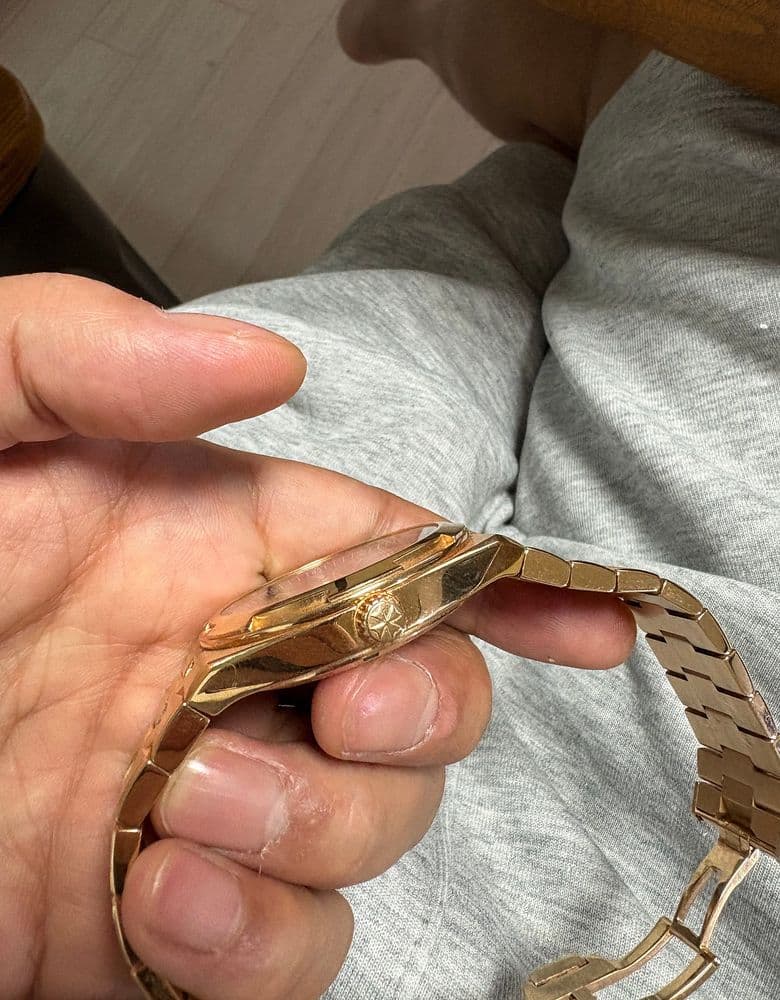 Vacheron Constantin Overseas Gold