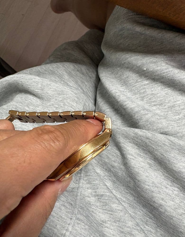 Vacheron Constantin Overseas Gold