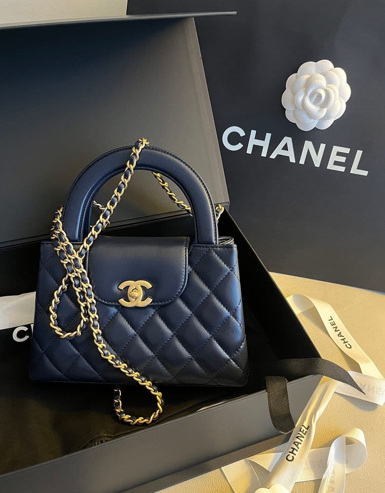 샤넬 켈리 백 다크 네이비