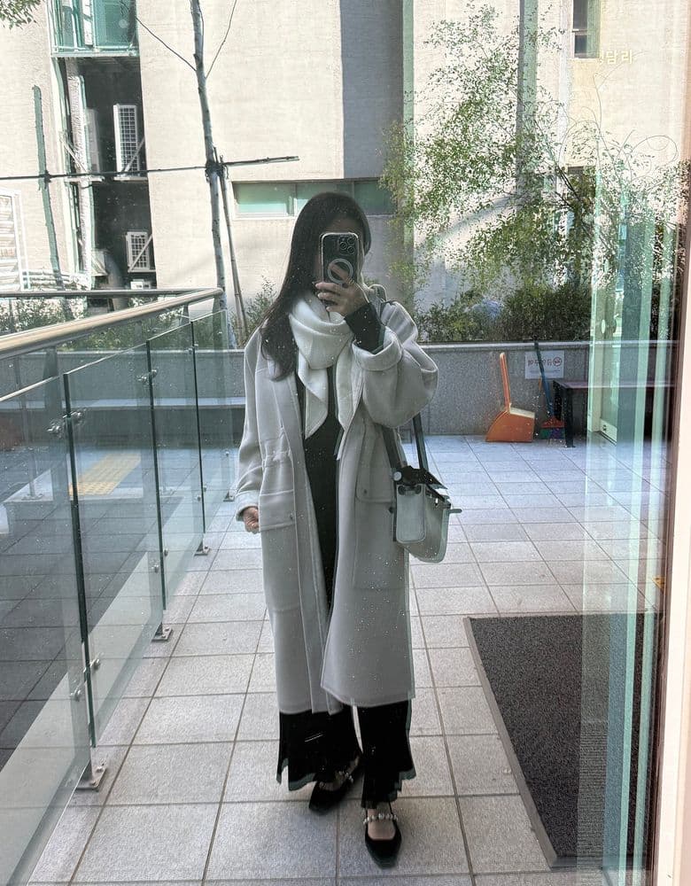 막스마라 케이프 자켓, 릴리아, 라브로 & 에르메스 에블린, 볼리드