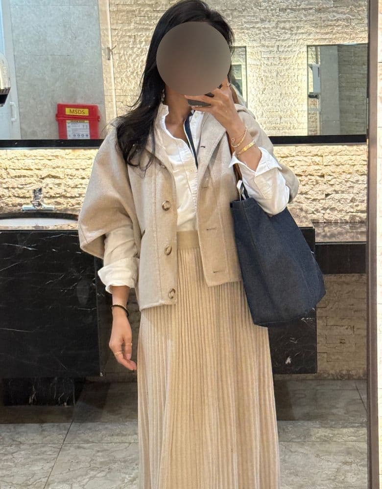 막스마라 케이프 자켓, 릴리아, 라브로 & 에르메스 에블린, 볼리드