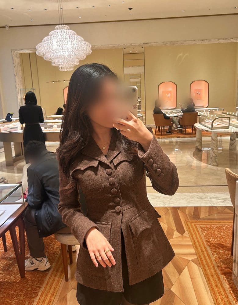 Bulgari Divas' Dream, fully paved with diamonds.