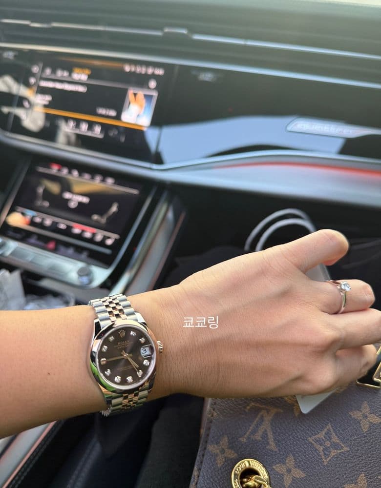 My Rolex Datejust 31 with the chocolate dial and ten diamond hour markers – a walk-in success story!