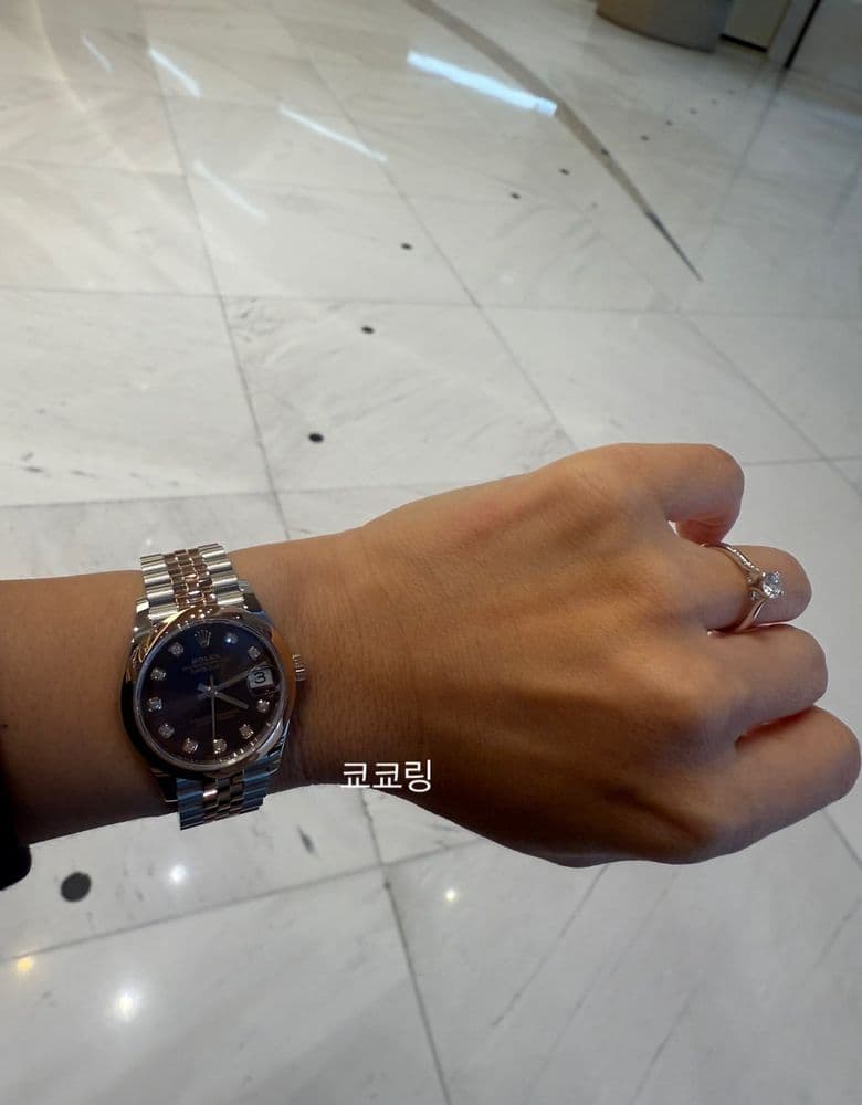 My Rolex Datejust 31 with the chocolate dial and ten diamond hour markers – a walk-in success story!