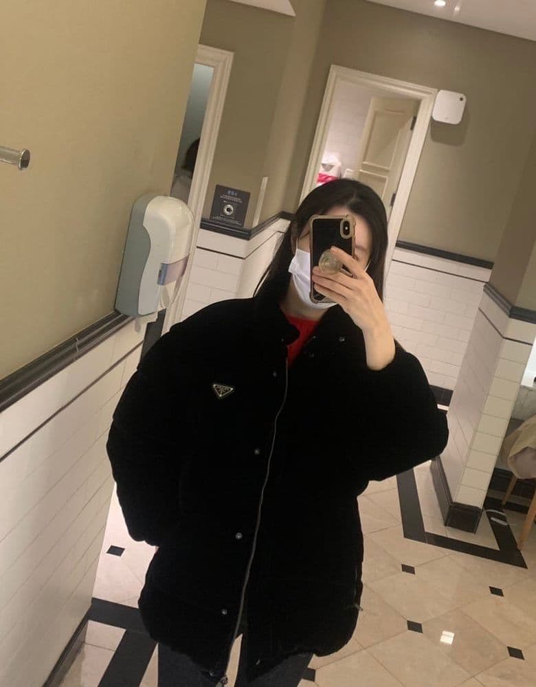 프라다 벨벳 패딩 후기