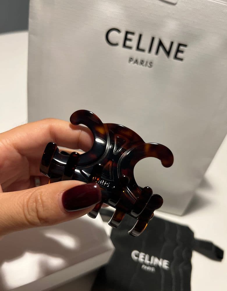 셀린느 트리옹프 헤어 claw 다크하바나 컬러