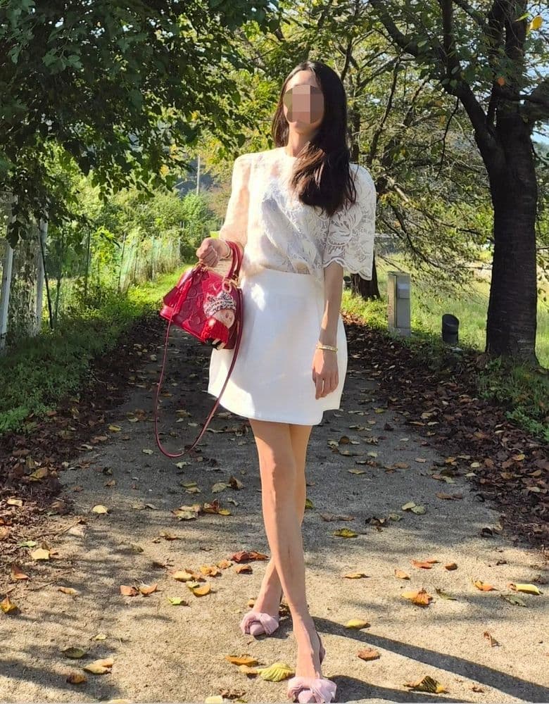 Vintage Chanel bags & Louis Vuitton, decorating La Boubou bags.