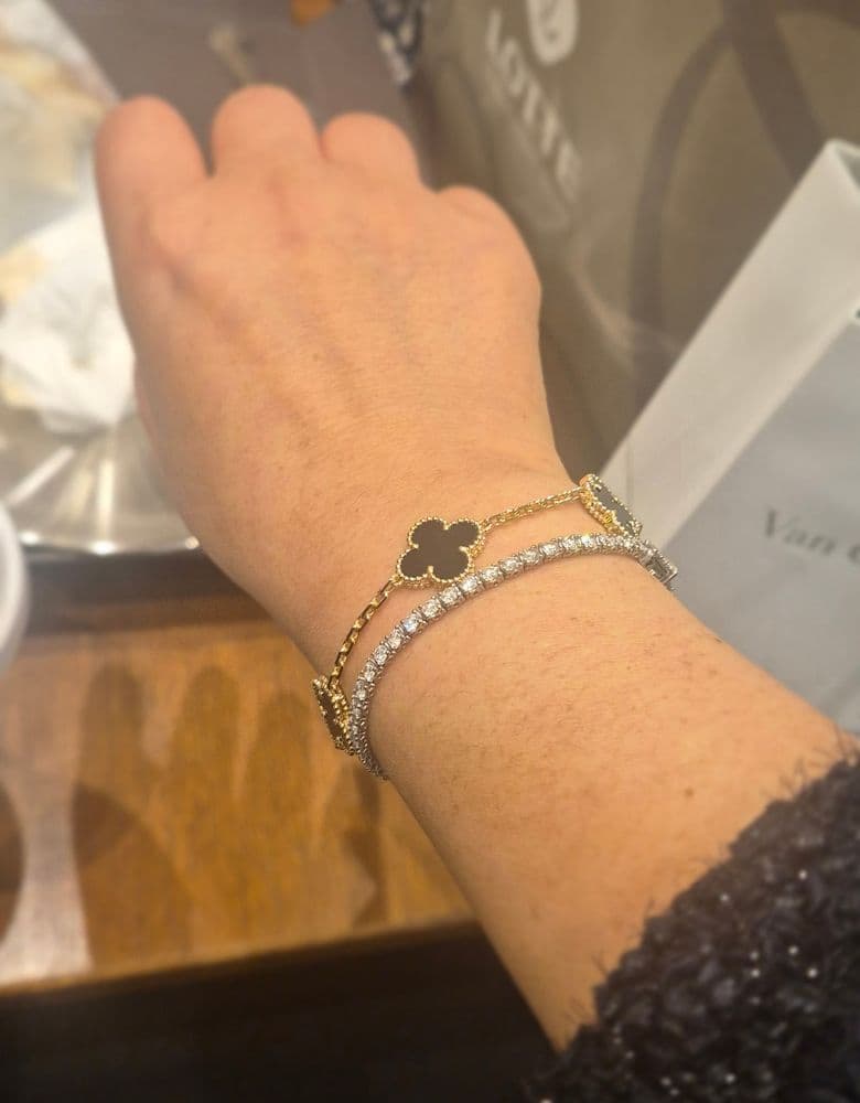 Van Cleef & Arpels 5-Motif Onyx Bracelet