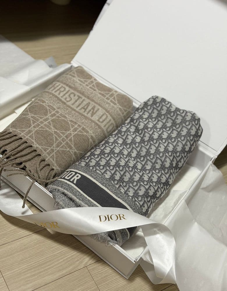 디올 겨울 신상 까나쥬 캐시미어 머플러 언박싱&착샷