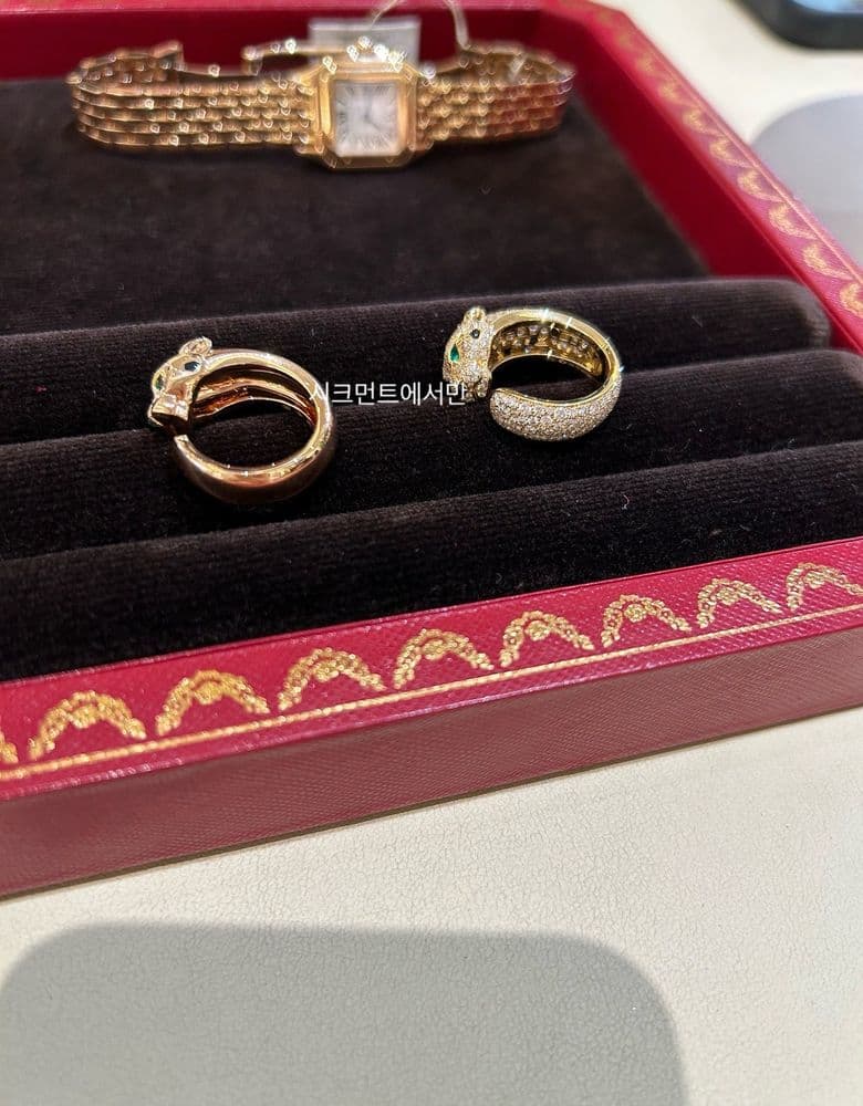 Cartier Panthère Ring