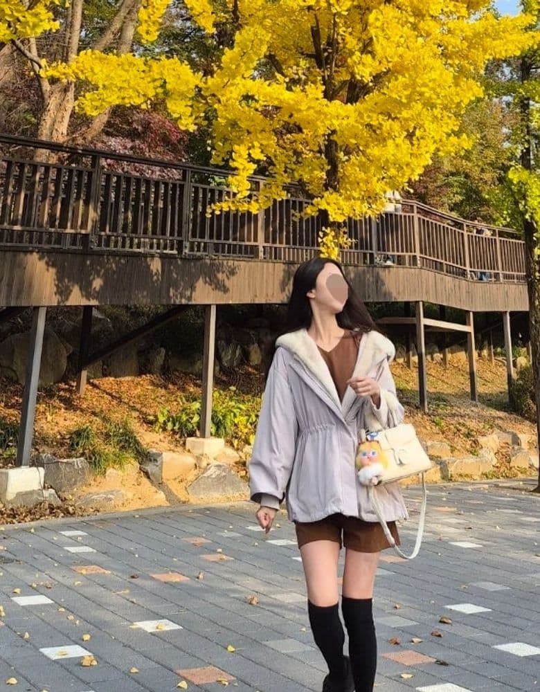 Delvaux Brilliant in various colors: a style showcase & a glimpse of Chanel's iconic red bag.