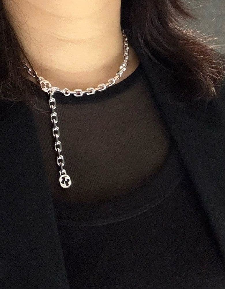 구찌 인터로킹 실버 목걸이