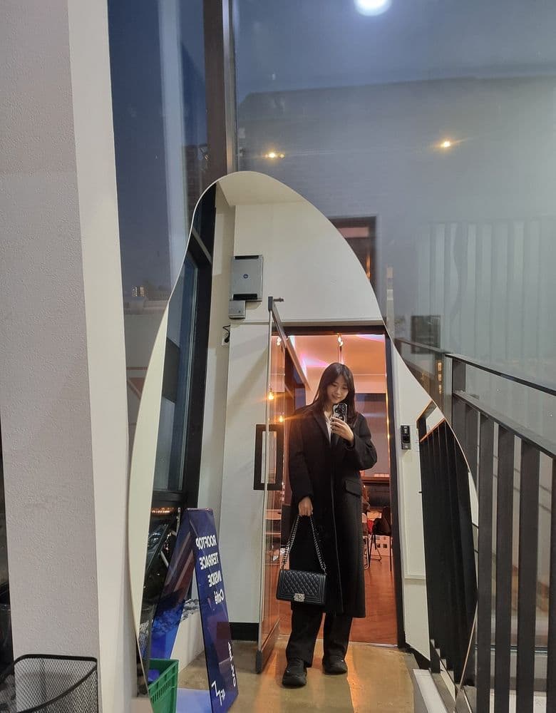 Chanel Boy Bag: Gold hardware or silver hardware?