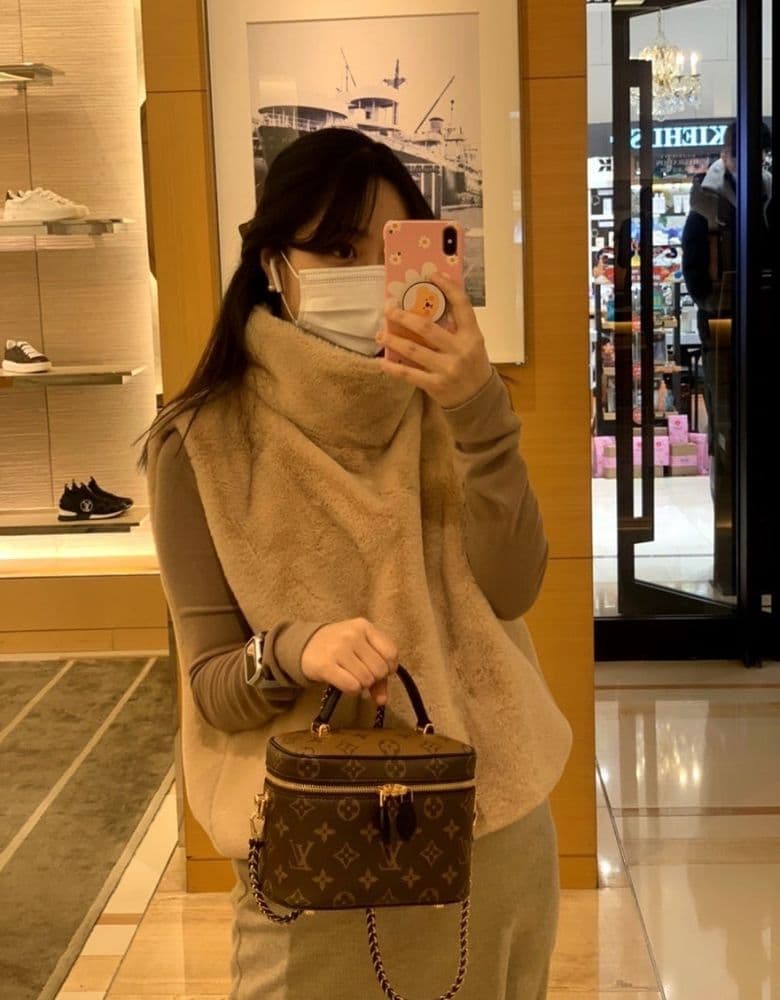 Louis Vuitton Vanity