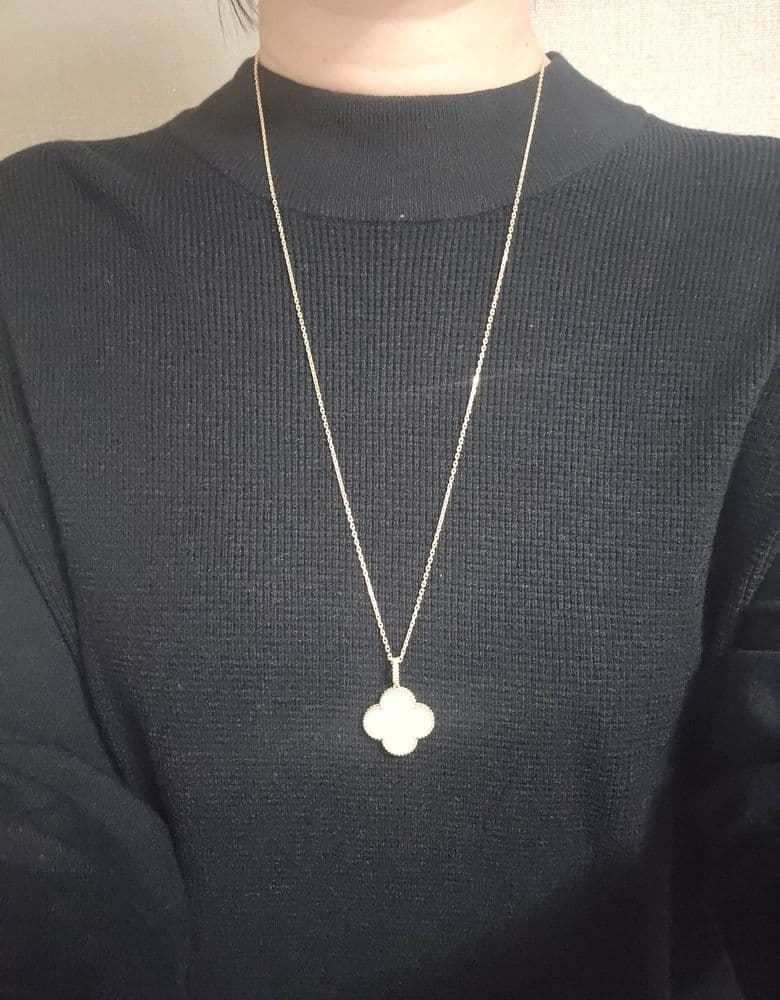 Van Cleef & Arpels Magic Alhambra Yellow Gold