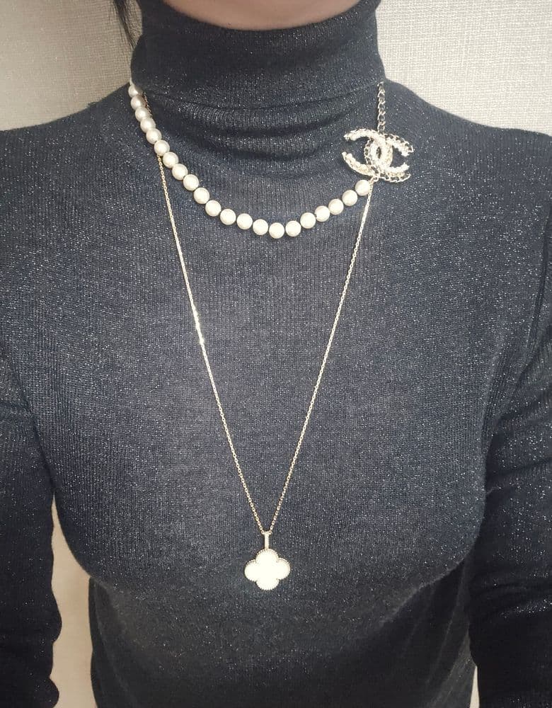 Van Cleef & Arpels Magic Alhambra Yellow Gold