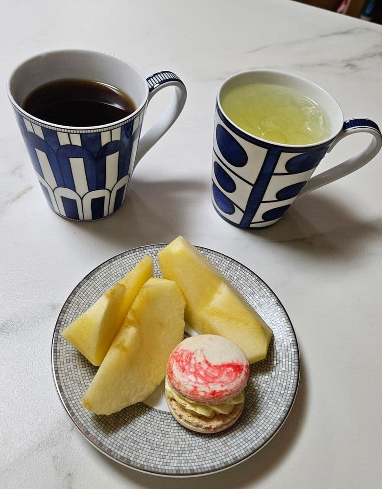 에르메스 블루다이아 머그잔