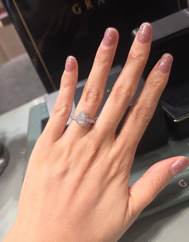 Graff Icon Pear Shape Diamond Ring