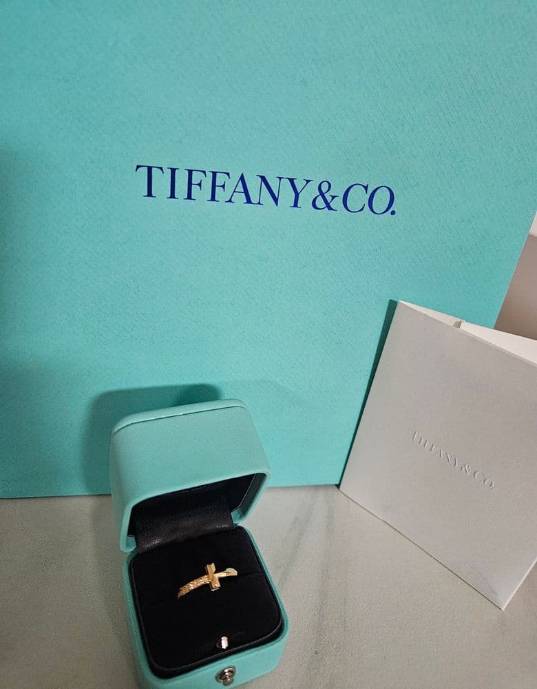 Tiffany T1 ring