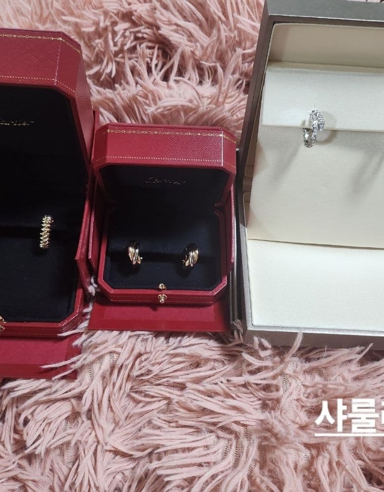 The ultimate trinity of luxury hoop earrings.