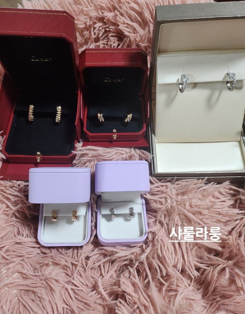 The ultimate trinity of luxury hoop earrings.