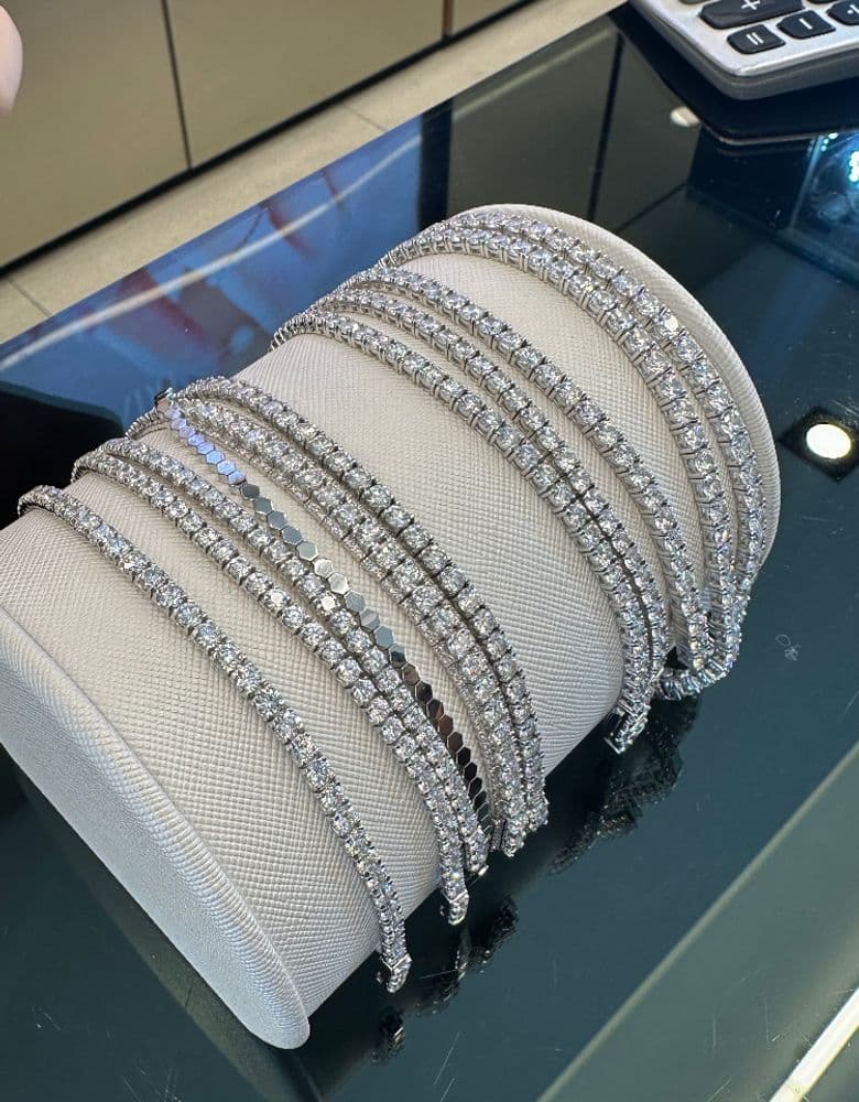 Tennis bracelet, 1.5 bu