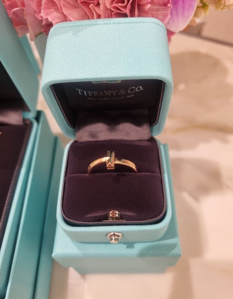 티파니 스마일목걸이, 티원링