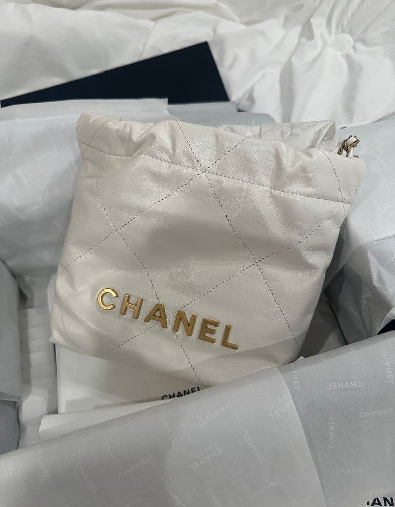 샤넬 22백 미니 화이트