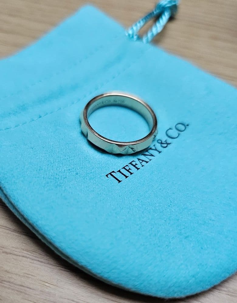 티파니 트루밴드링