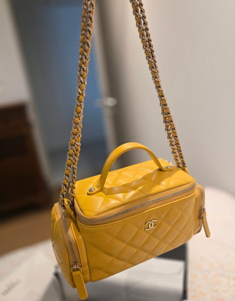 샤넬 코스메틱투포켓케이스백