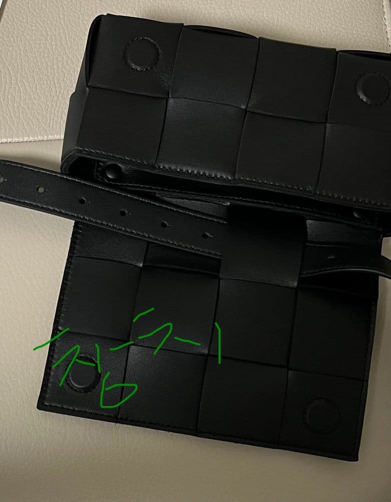 보테가베네타 벨트백