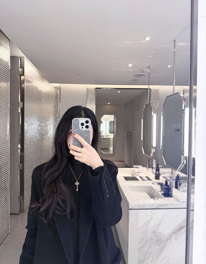 티파니 키 크라운 목걸이