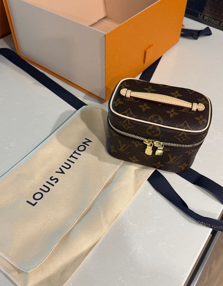 루이비통 니스 나노