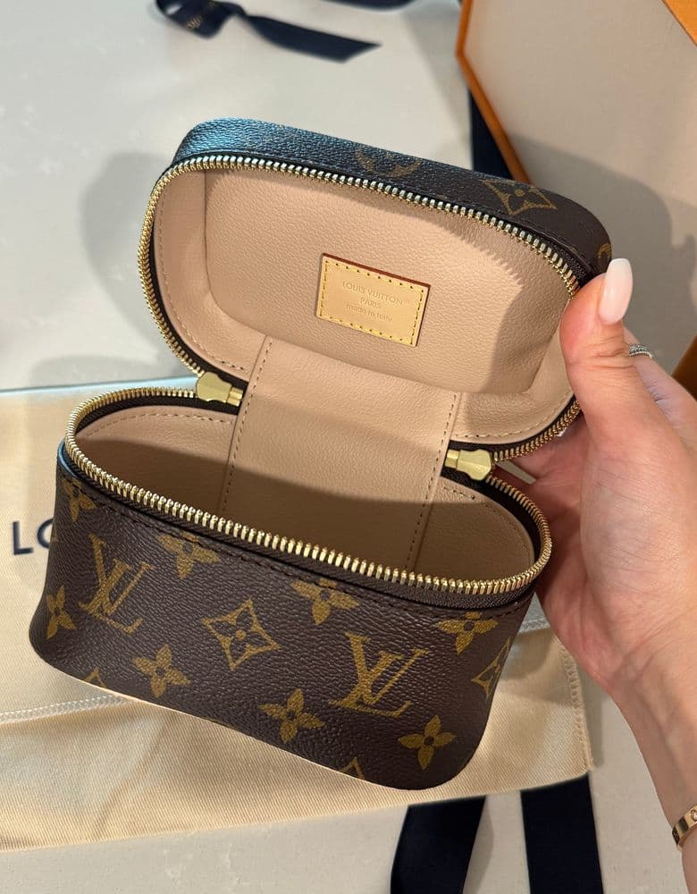 루이비통 니스 나노