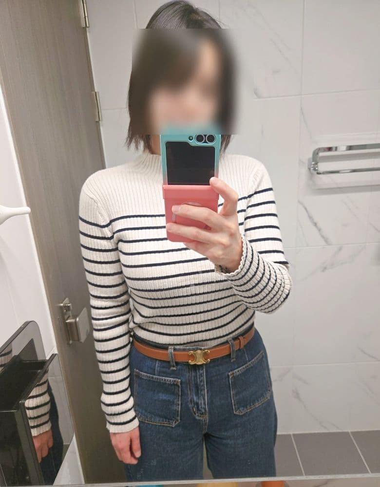 셀린느 트리옹프 리버시블 벨트 (Black/Tan/Gold)