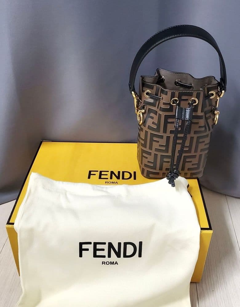 펜디 몬트레조 버킷백(브라운) 착샷 리뷰