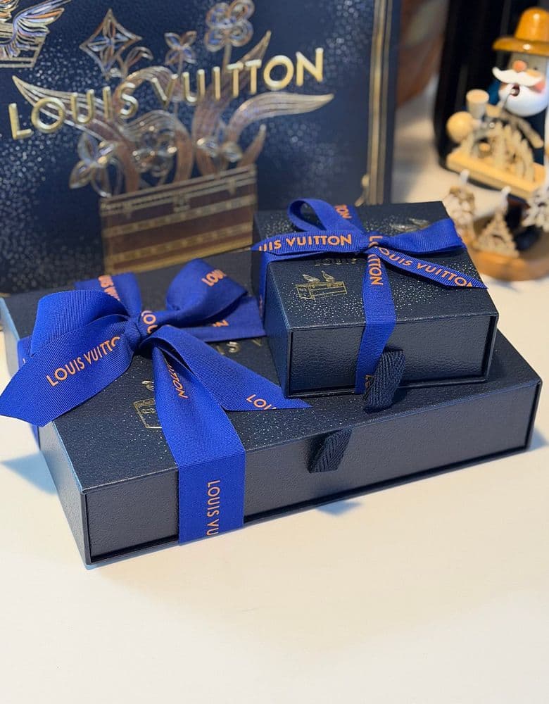 루이비통 미니 포쉐트 악세수아