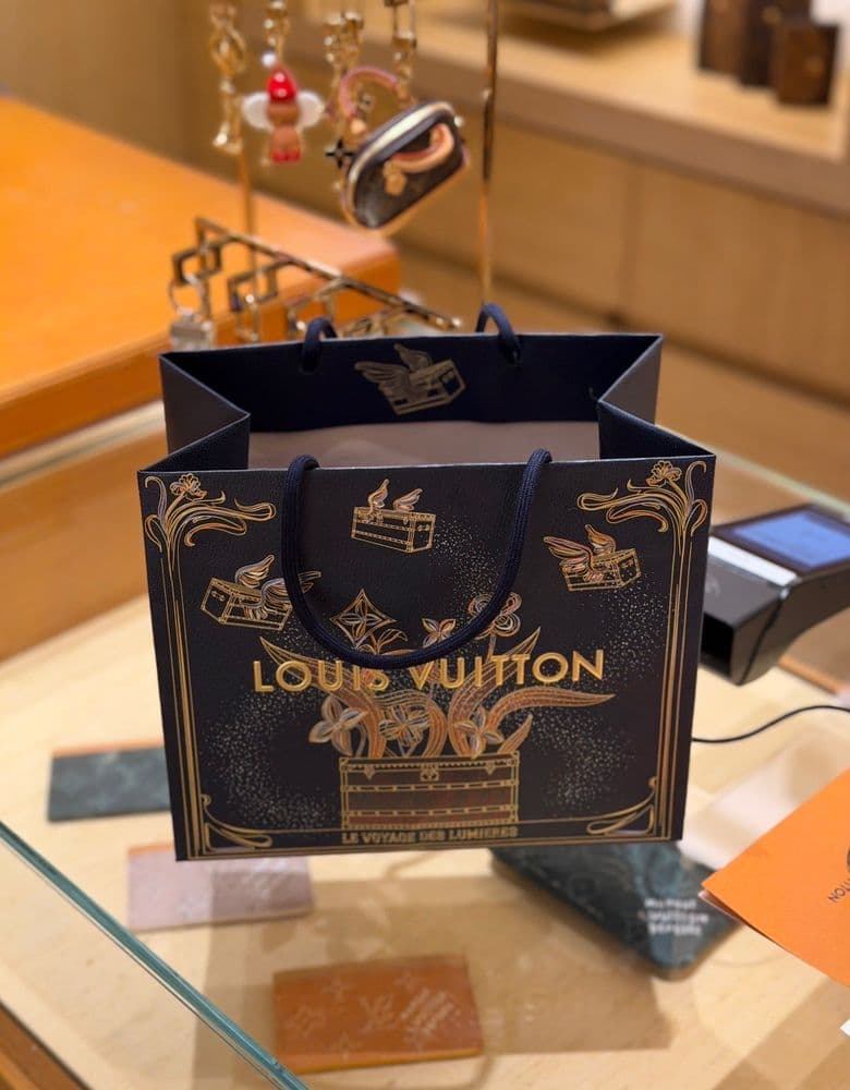 루이비통 미니 포쉐트 악세수아