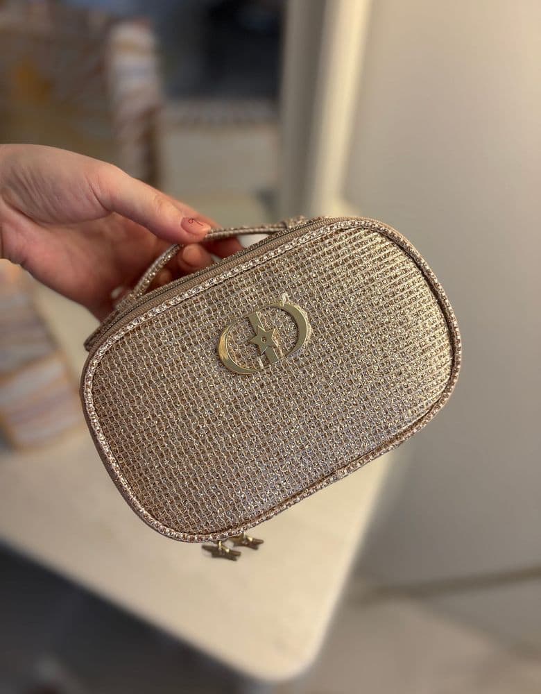 디올 홀리데이 파우치