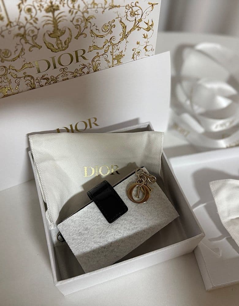 디올 레이디 카드 지갑 페이던트 블랙