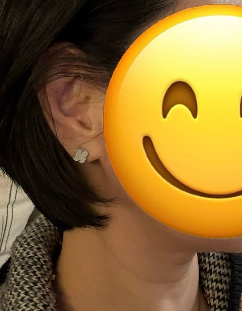 반클리프 알함브라 스윗 마더오프펄 화이트 골드