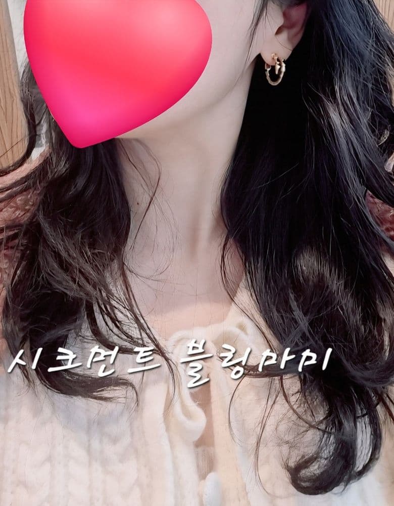 불가리 세르펜티 플레인 이어링 옐로우 골드