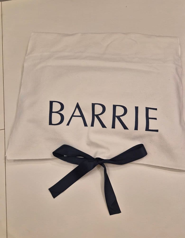 배리(Barrie) 니트 의류