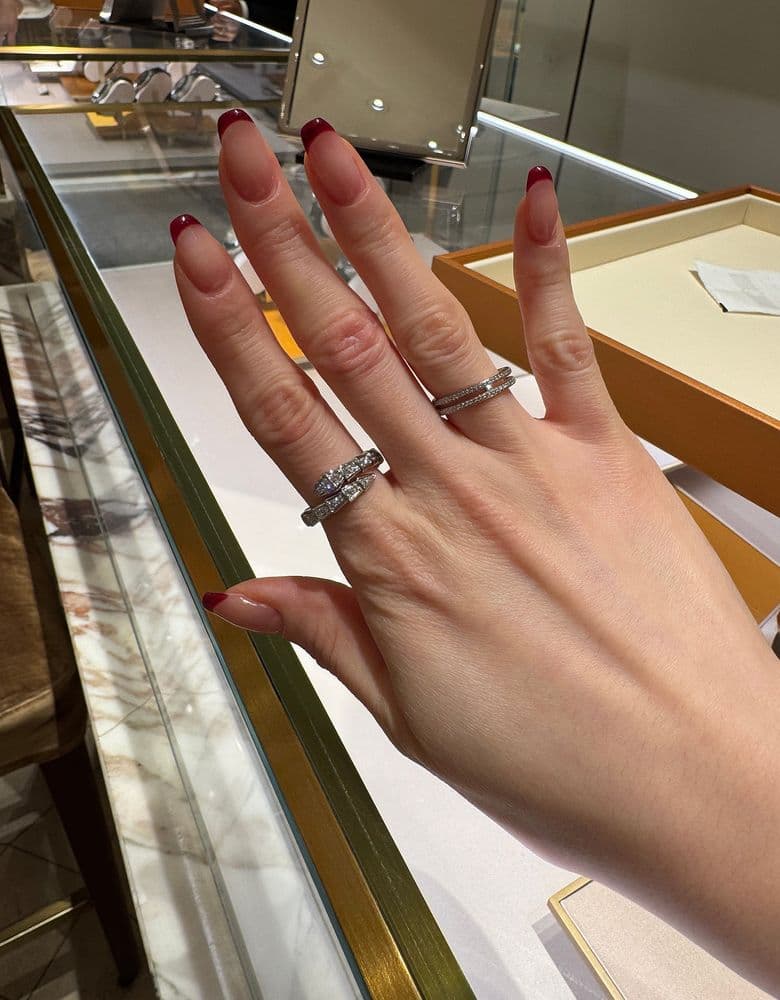 불가리 세르펜티 풀파베 링 화이트 골드