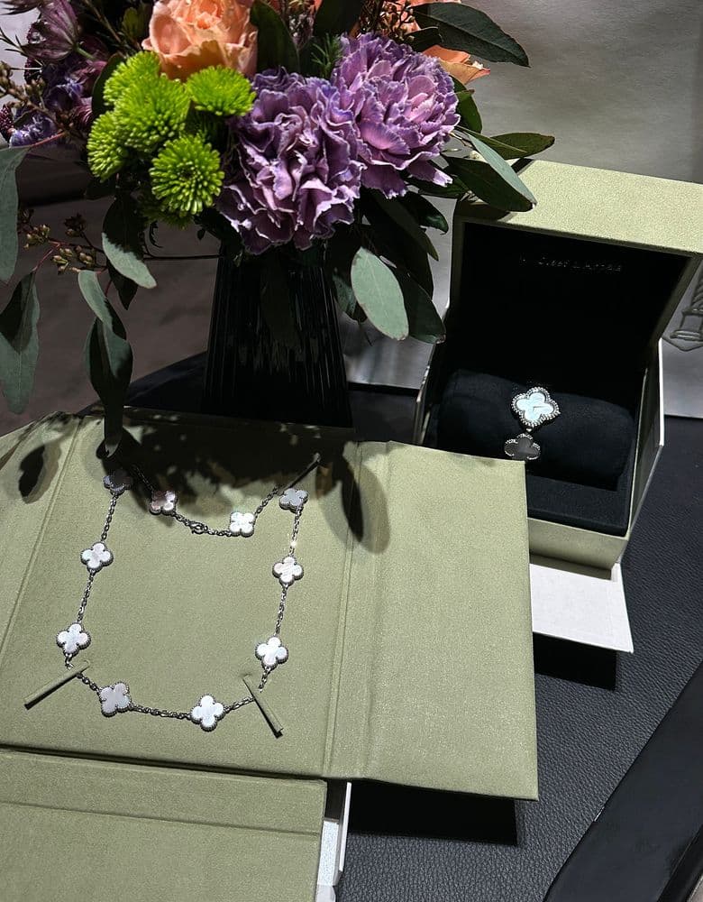 반클리프시계+알함브라 10모티브 목걸이