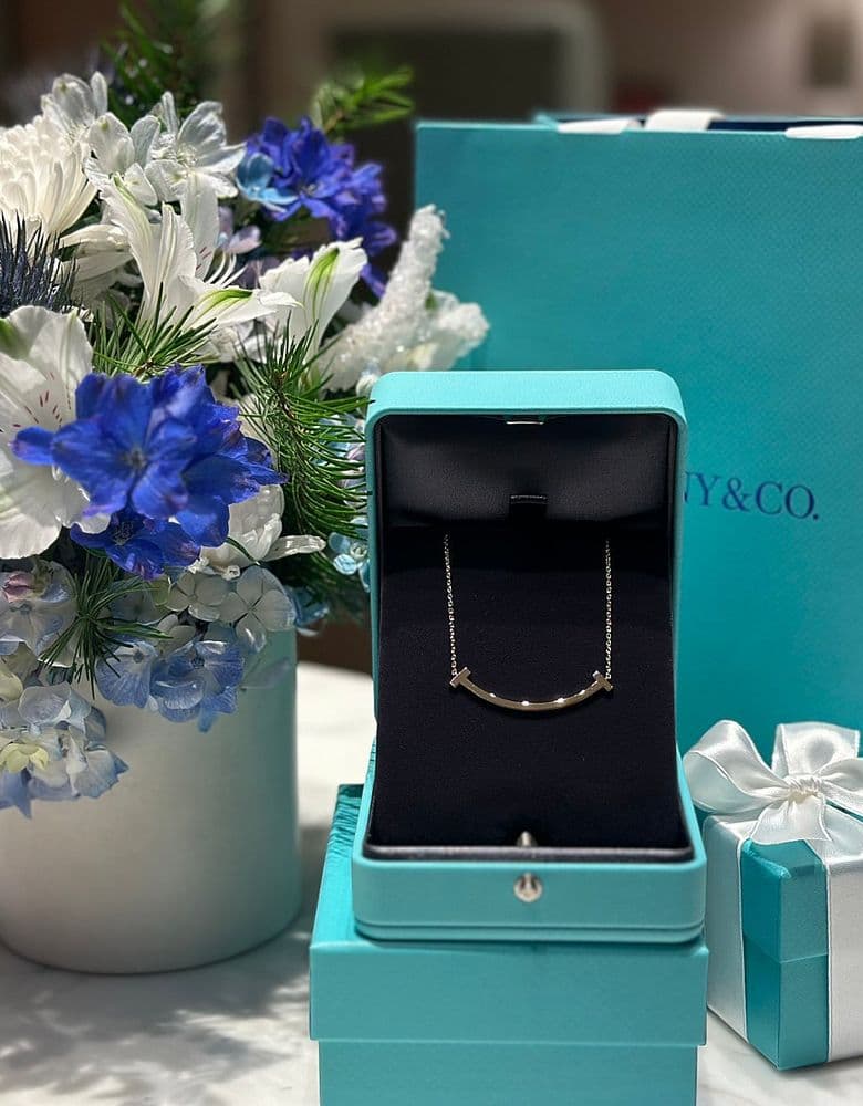 까르띠에 다무르 & 티파니 스마일 미디움 옐로우 골드