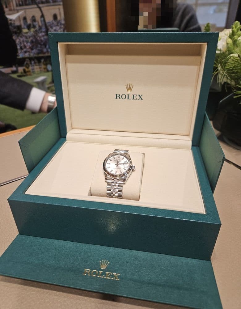 롤렉스 데이저스트 31 사이즈 워크인 성공