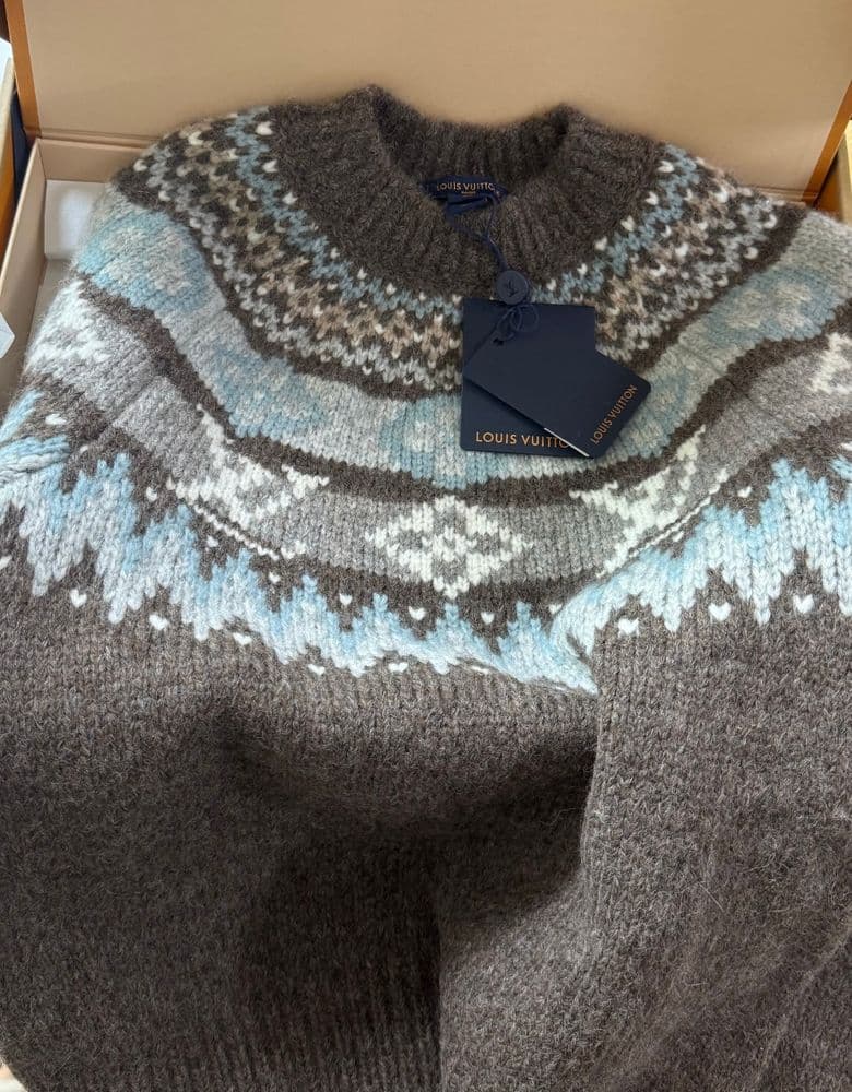 루이비통 그래픽 시그니처 니트 풀오버 s 사이즈 언박싱 & 착용 후기